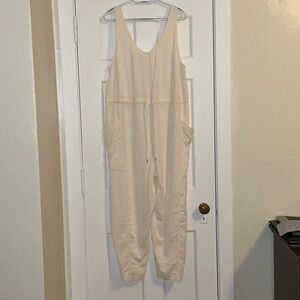 Cream Sleeveless Jumpsuit Calia by Carrie Underwood size Large